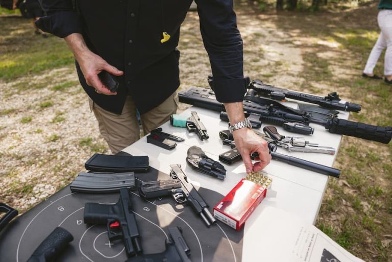 Alaska Concealed Carry Reciprocity Maps and Gun Laws Guide