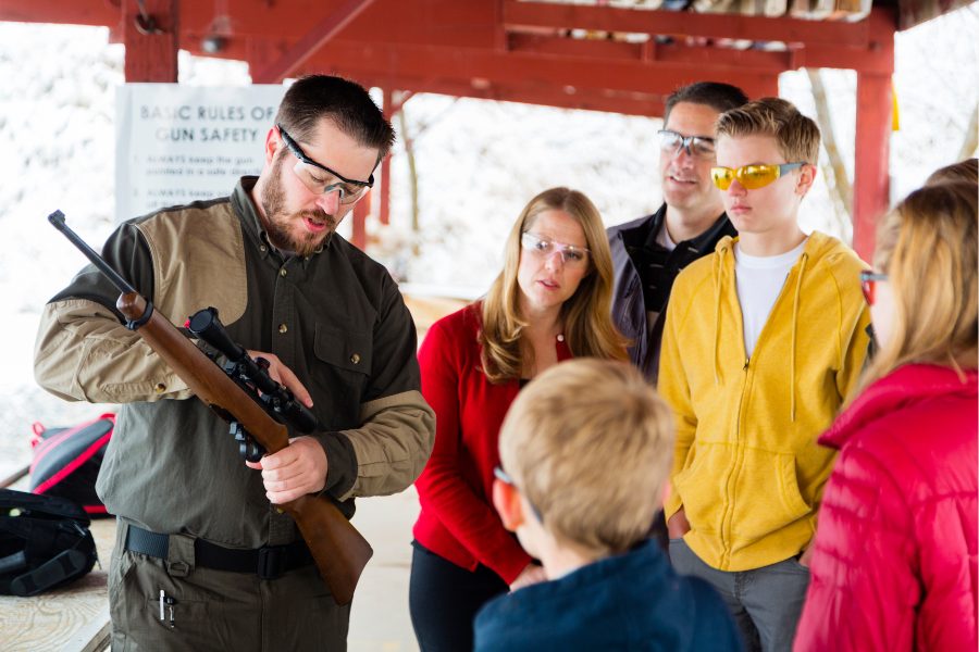 Where Can I Find a Concealed Carry Class that Includes a Gear and Gadget Guide?